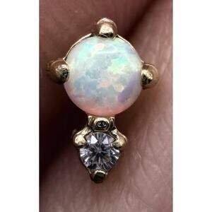 Titanium Opal 18g 1.0mm Labret Ear Stud Body Piercing Jewelry